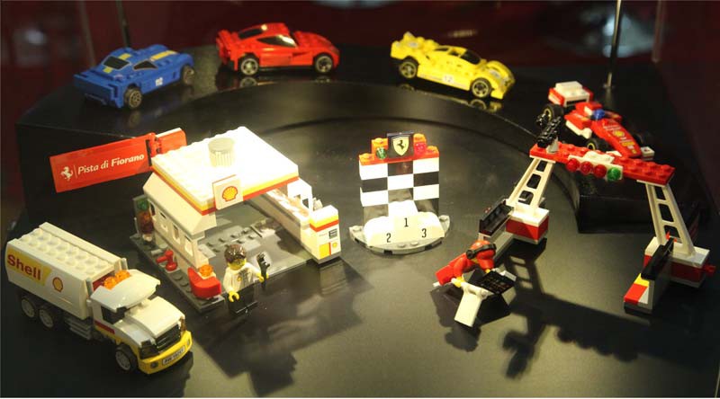 Shell V-Power LEGO