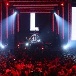 The stage and party goers,awesome!