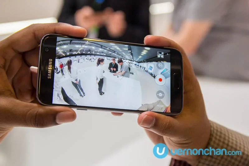 Samsung Galaxy S7 launch