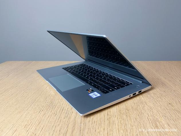 Huawei MateBook D 15: Unboxing and hands-on first impressions