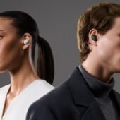 Sony WF-1000XM6 hero