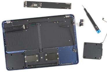 MacBook Neo iFixit Repairability