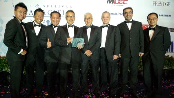 YTL COMMUNICATIONS WINS 2012 FROST & SULLIVAN ASIA PACIFIC ICT AWARDS ³MOST INNOVATIVE SERVICE PROVIDER OF THE YEAR