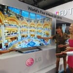 LG-UD-3D-TV-LR