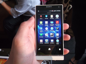 Sony Xperia S front